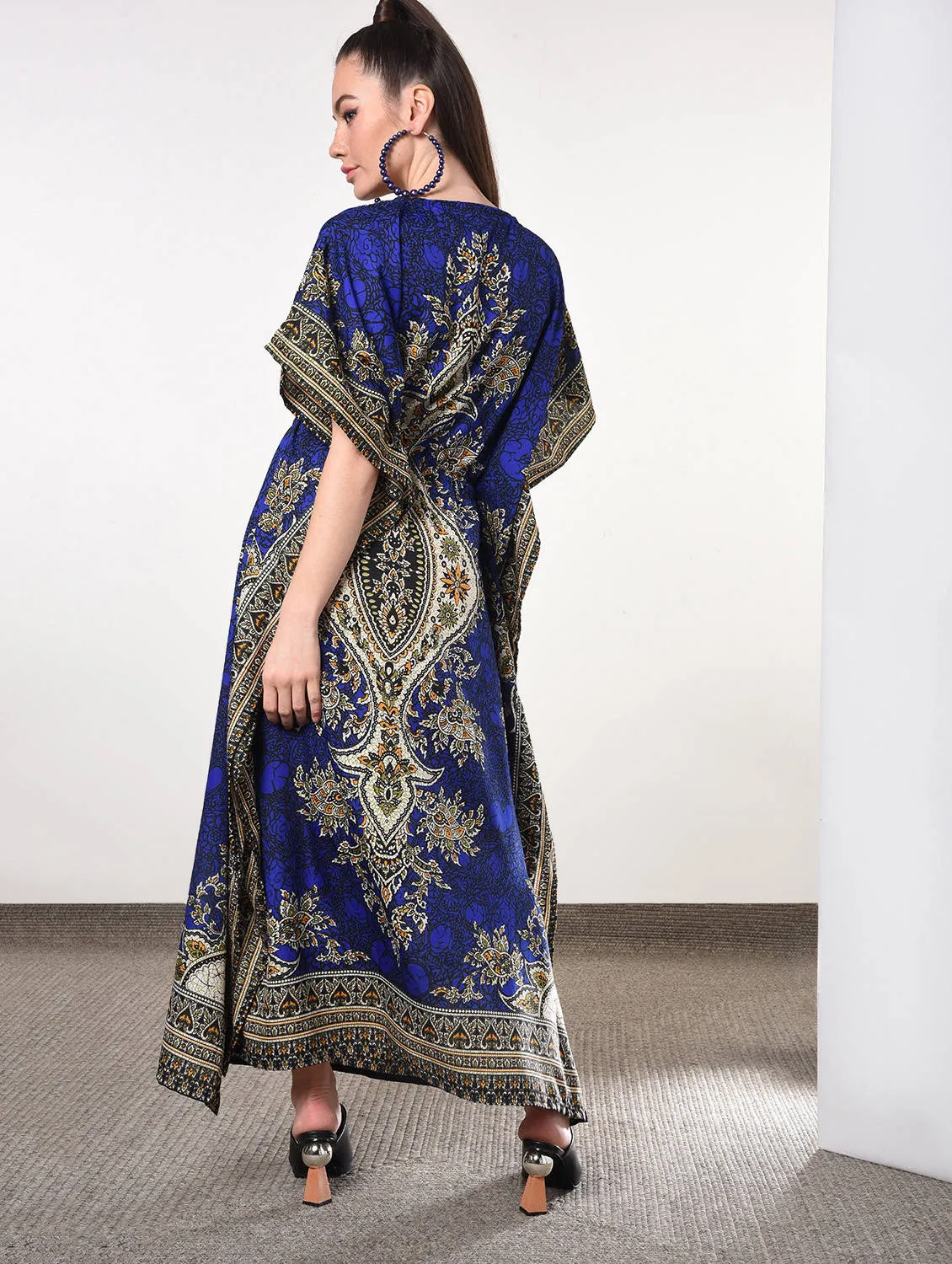 Drawstring waist scarf print kaftan dress