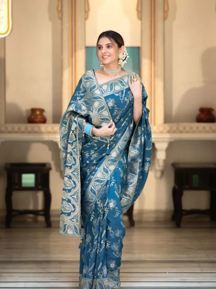 Eclat Rama Soft Silk Saree With Embrocation Blouse Piece