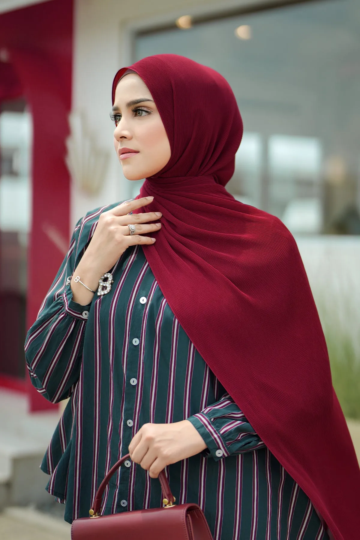 Everyday Pleated Shawl - Apple