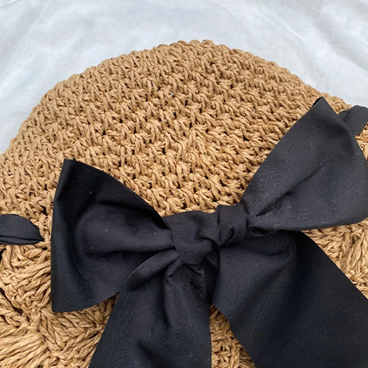 Foldable Wide Brim Floppy Straw Beach Sun Hat, Summer Cap with Bowknot for Women Girl