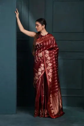 Gorgeous Maroon Soft Silk Saree With Flattering Blouse Piece