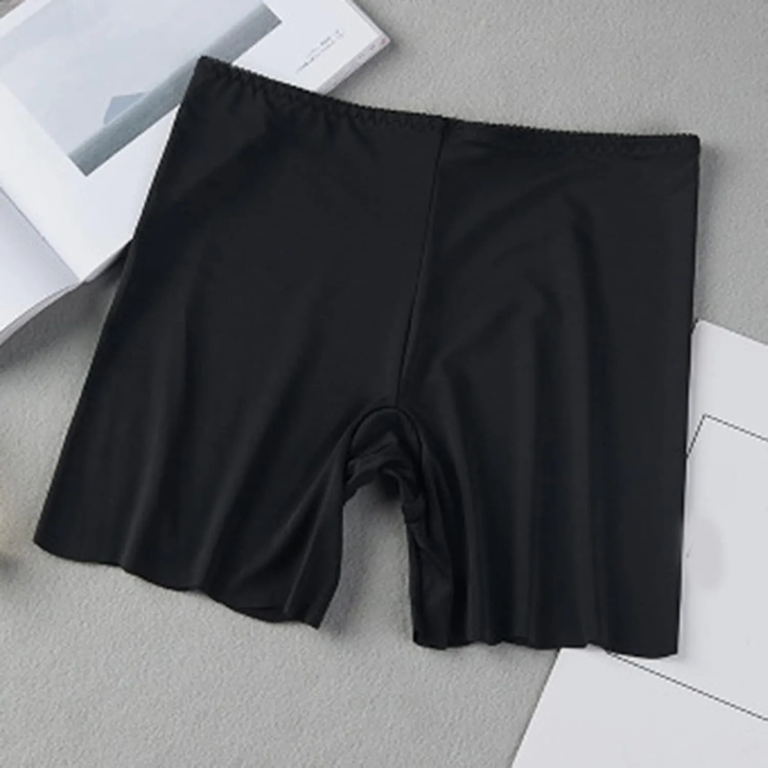Ice Silk Leggings for Women High Waist Wave Capri Thin Anti Light Short Pants Soft Comfortable Short Pant Tight