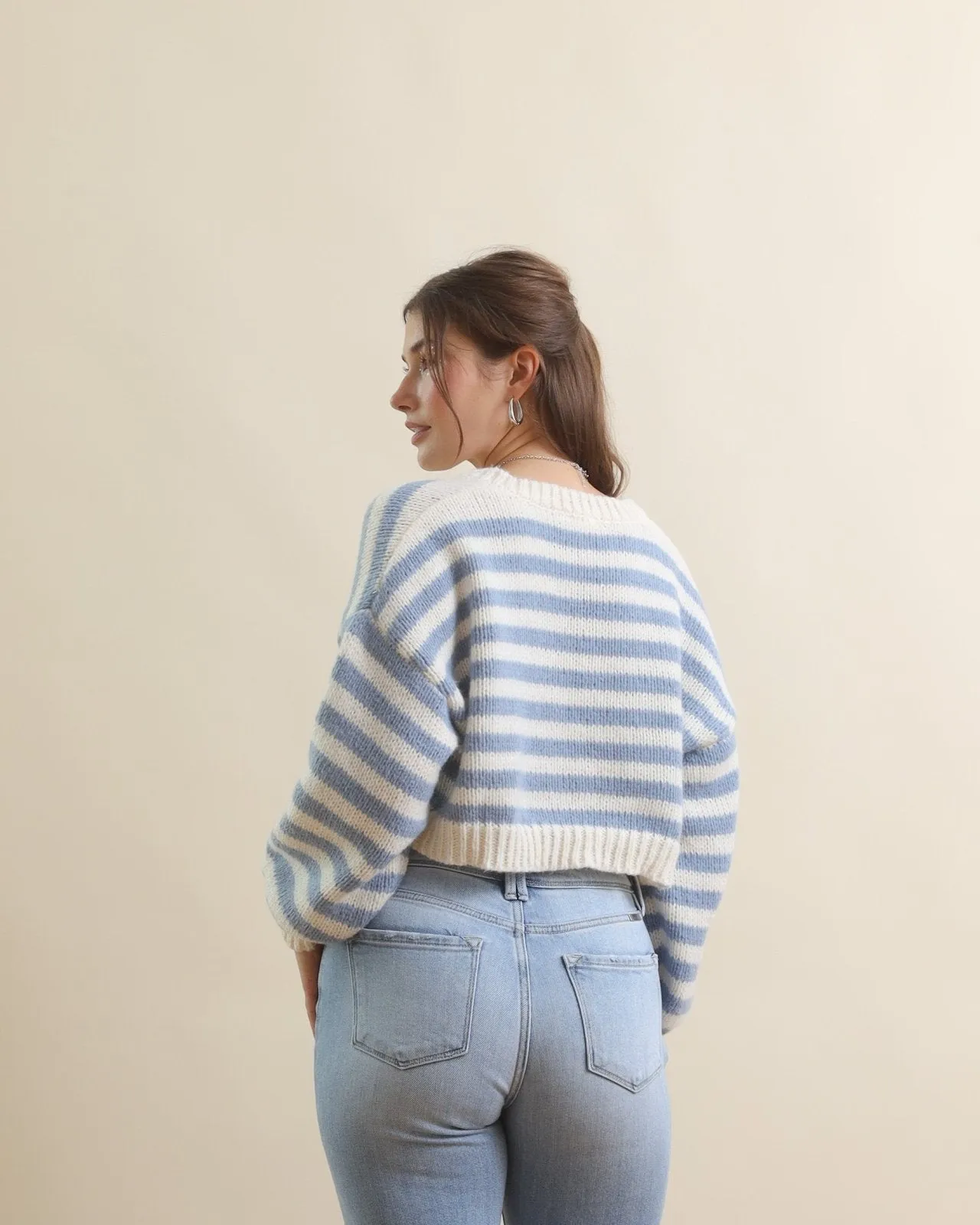 Light Blue Multi Long Sleeve V-Neck Striped Cropped Sweater