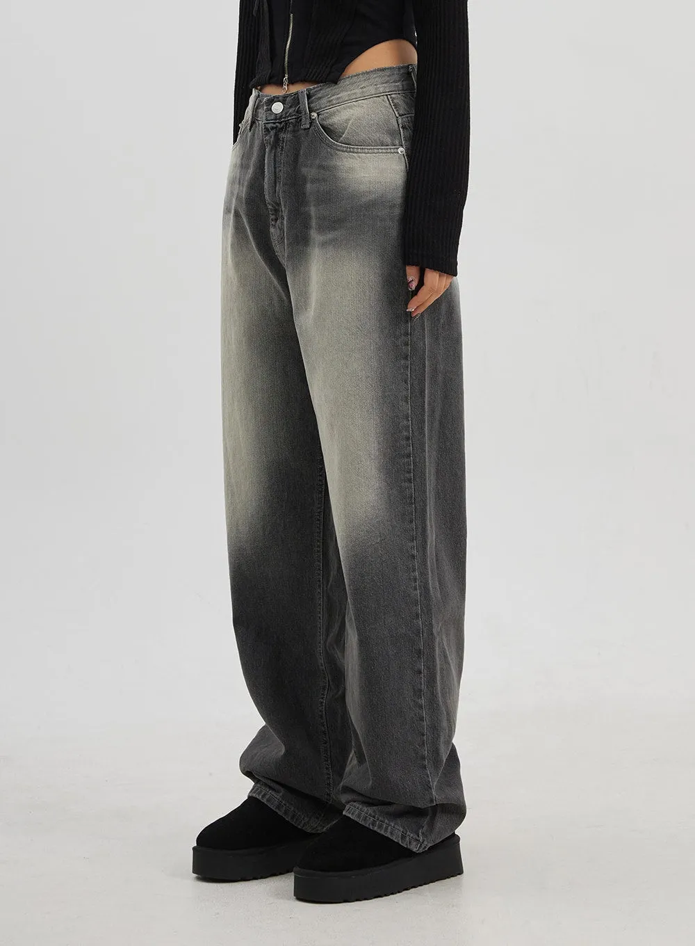 Light Wash Baggy Jeans CJ330