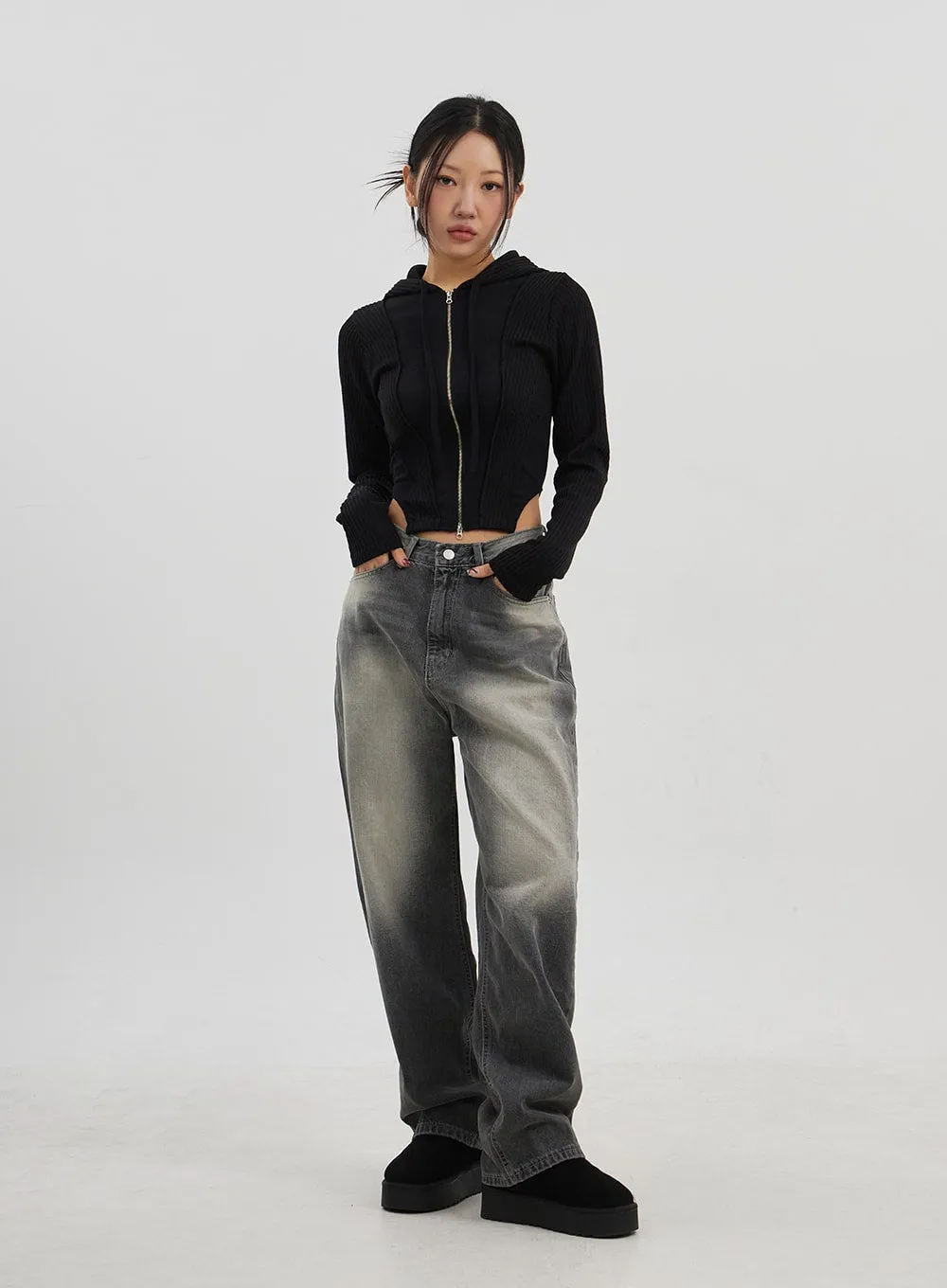 Light Wash Baggy Jeans CJ330