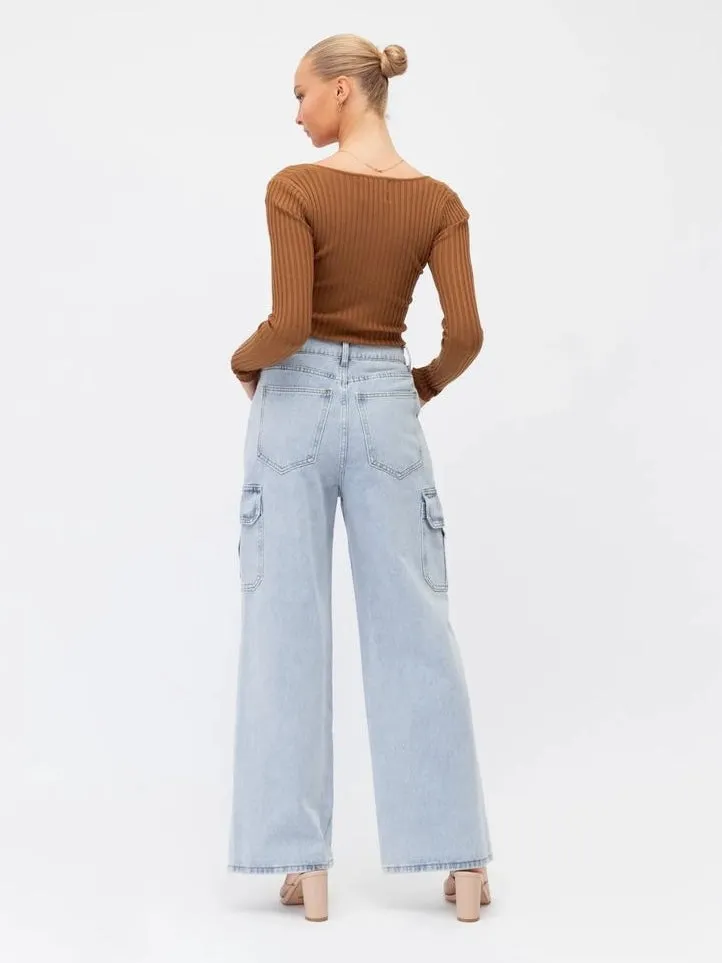 Light Wash Jeans