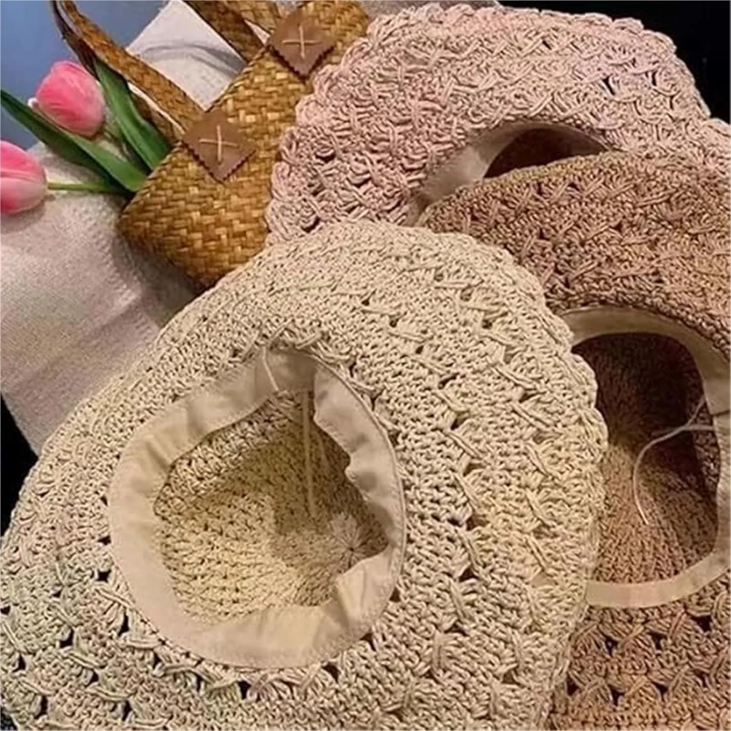 Visulong Elegant Crochet Straw Hat with Ruffle Detail, Women's Wide Brim Sun Hat Foldable for Summer Beach Travel